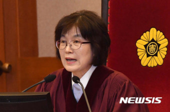 탄핵심판 前일까, 後일까?…이정미 재판관 후임 '안갯속'