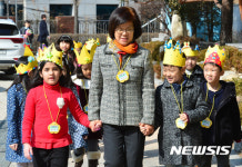 이제는 한국 초등학생 이태원초 입학식