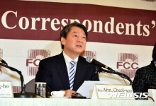 안철수, 외신기자클럽 초청 커피 브리핑