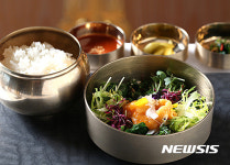 [김정환의 맛볼까]입맛 살리고 스트레스 날릴 특급호텔 봄 요리 무엇?