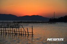 노을이 물드는 사천 실안