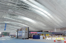 3단계 건설 진행 중인 인천공항 제2여객터미널 내부