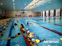 수상 안전사고 대비…완산·덕진수영장 강습프로그램 개설