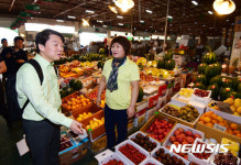안철수 대선후보, 광주 농산문 도매시장 유세
