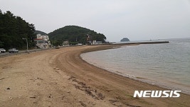 경남 창원 광암해수욕장 백사장