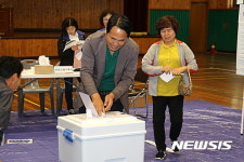 정읍 수성 1투, 소중한 한표 행사하는 유권자