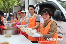 대구농협 두레봉사단, 효도 급식 봉사 활동 실시