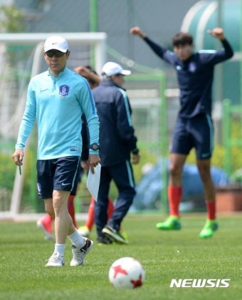기니전 앞둔 신태용 감독