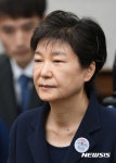 53일 만에 모습 드러낸 박 전 대통령