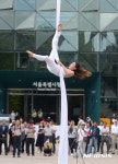 점심시간에 즐기는 서커스