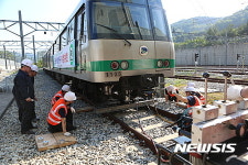 탈선사고 복구훈련하는 대전도시철도공사