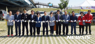 밀양 하남 뚝방 주말 장터 개장