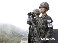 [속보]북한군 1명, 중부전선서 귀순