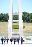 피우진 국가보훈처장, 광주 현충탑 참배