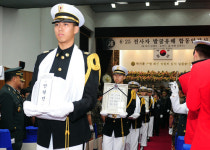 유해발굴단, 92세까지 전우 찾던 6·25 참전용사 참배