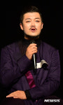 인사말하는 리진 송설