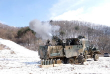 105㎜ 자주곡사포 국내 개발···표적 사격 후 신속한 이탈