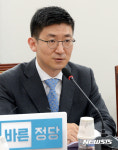 당선 소감 말하는 김세연 신임 정책위의장