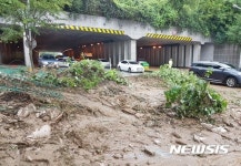 청주 우암산터널 인근 토사 유출