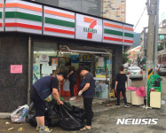 세븐일레븐, 수해 입은 청주지역 가맹점 복구 지원 나서