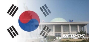 제헌절 공휴일 재지정…찬성 78% vs 반대 16% 