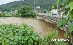 급류 거센 충주 노은면 한포천