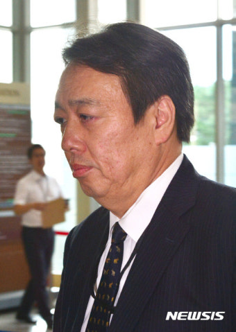 초치된 미즈시마 고이치 주한일본대사관 총괄공사