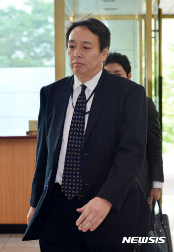 초치된 미즈시마 고이치 주한일본대사관 총괄공사
