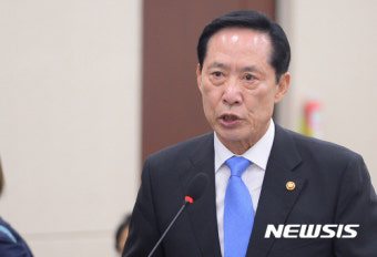 송영무 국방부 장관 현안 보고