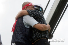 송파상운, 강제철거 중단 합의