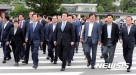 자유한국당, 거리투쟁 나간다…9일 삼성 코엑스 