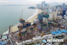 부산참여연대, 엘시티 불법 대출 부산은행··· 금융감독원에 진정서 제출