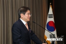 엠에스브이씨이오(CEO)파트너스 | 축사하는 김성태 의원