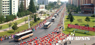 유류 제재에 대사 추방까지…발 디딜 곳 좁아진 北 