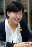 웃음짓는 서영교 의원