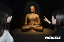 통일신라 철불좌상