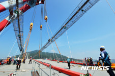 제2남해대교 상판 공사 현장
