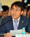 인사말하는 이재영 권한대행
