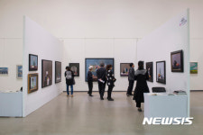 김과장 전시장 가는 날 개막···한가람미술관 3천점 전시
