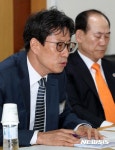 인사말하는 송문현 한국건물위생관리협회 회장