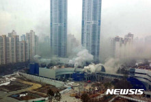 54명 사상자 낸 동탄 메타폴리스 화재…관리·공사 관계자 5명 기소