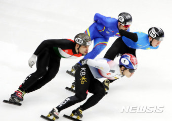 쇼트트랙 월드컵, 서이라 1500m 예선 1위 통과