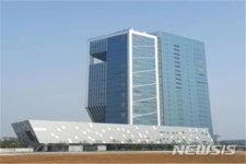 인천 로봇산업 지원 메카 로봇타워·연구소 개소