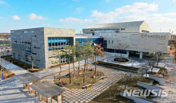 ‘시민 문화생활 공간’...당진 송악문화스포츠센터 개관 