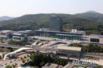용인시 내년 중·고교 무상교복비 확정…급식도 고3 확대