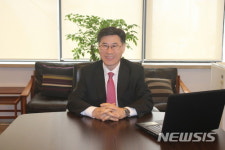 남양유업 이원구 대표, 정년퇴임…유용준 상무 대행체제