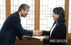 [진주소식] 경남과기대, 첫 여성사무관 탄생 등