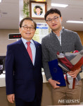 구미시, 민원실 이정길 주무관 스마일왕 선정
