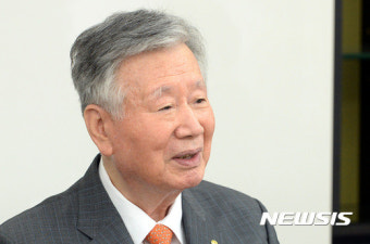 검찰, 부영 압수수색…이중근 회장 탈세·횡령 혐의 정조준