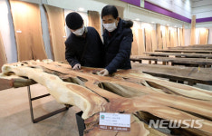 3천 6백만원짜리 원목 테이블 하우징브랜드페어